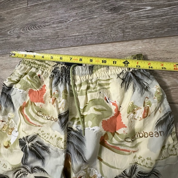 🖤 Caribbean swim  trunk with new condition. - Picture 2 of 10